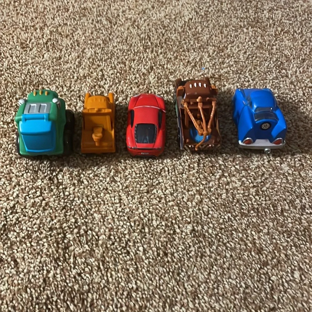 Bundle of 5 miscellaneous cars and trucks